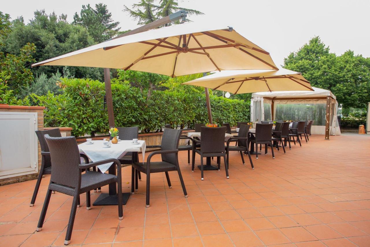 Hotel Villa Verde Rivotorto Eksteriør bilde