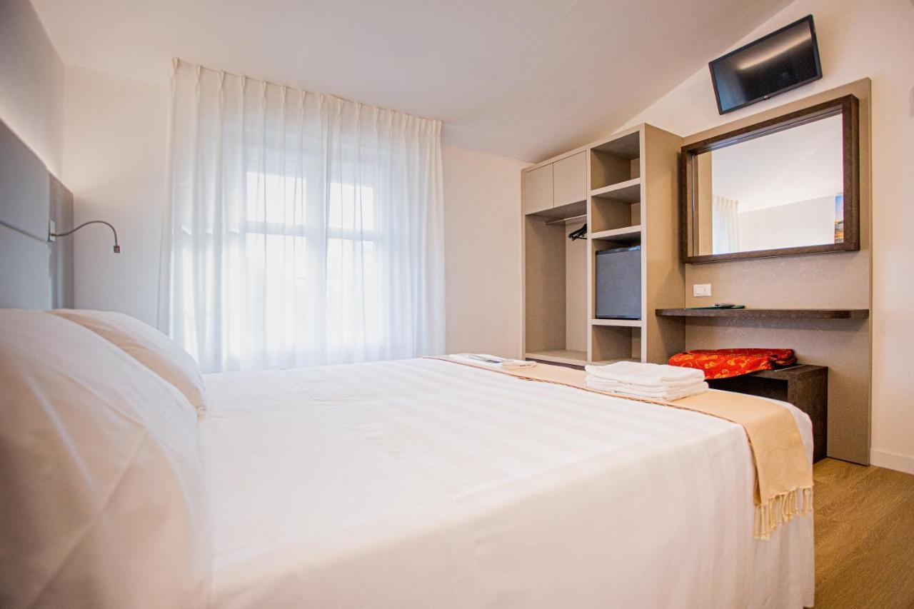 Hotel Villa Verde Rivotorto Eksteriør bilde